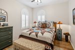 Queen guest room